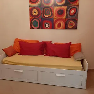 Appartamento Chiara Home: Al Centro Di, Aeroporto di Catania Fontana Rossa